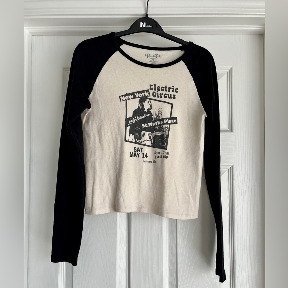 Brand Melville Bella Electric Circus Top Downtown Girl